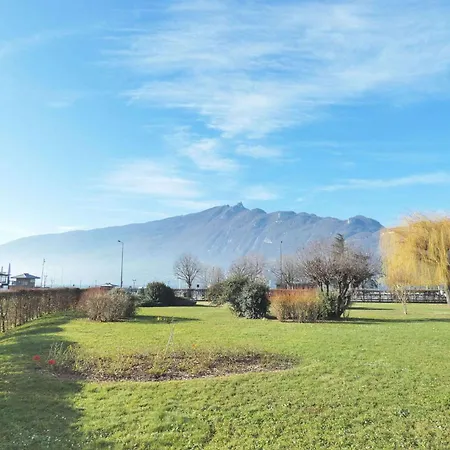 Superbe Face Au Du Bourget Avec Terrasse Curistes Ou Couples * Aix-les-Bains
