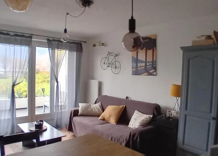 Superbe Face Au Du Bourget Avec Terrasse Curistes Ou Couples * Aix-les-Bains