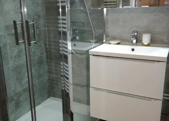 Superbe Face Au Du Bourget Avec Terrasse Curistes Ou Couples Aix-les-Bains